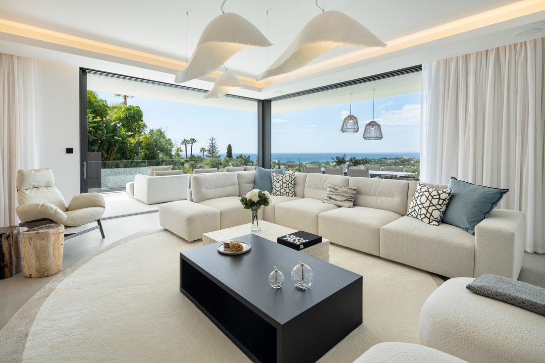 Villa in Marbella, Andalusia, Spain 2 - 18960598