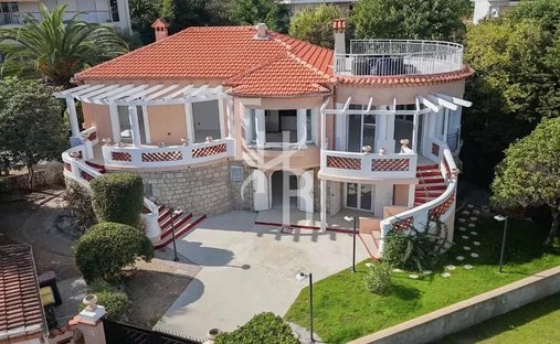 Casa a Ponteil, Antibes, Francia 1