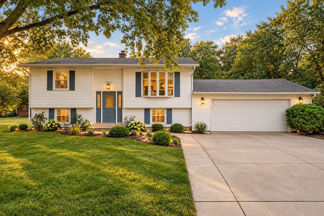 House in Beverly Shores, Indiana, United States 1 - 18960271