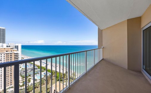 Condo in Hallandale Beach, Florida, United States 1