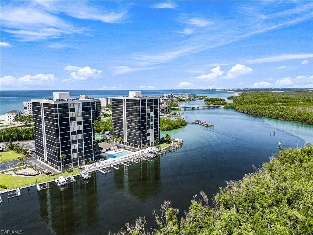 Condo in Bonita Springs, Florida, United States 1 - 18960452