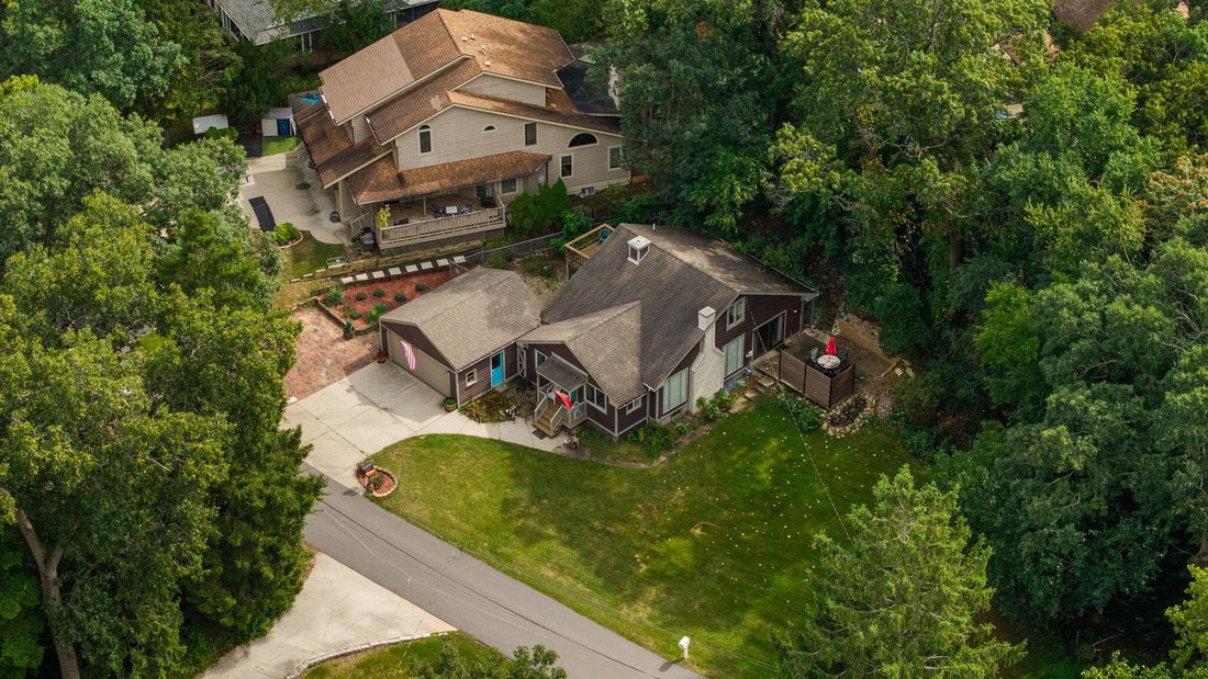 House in Beverly Shores, Indiana, United States 2 - 18960260