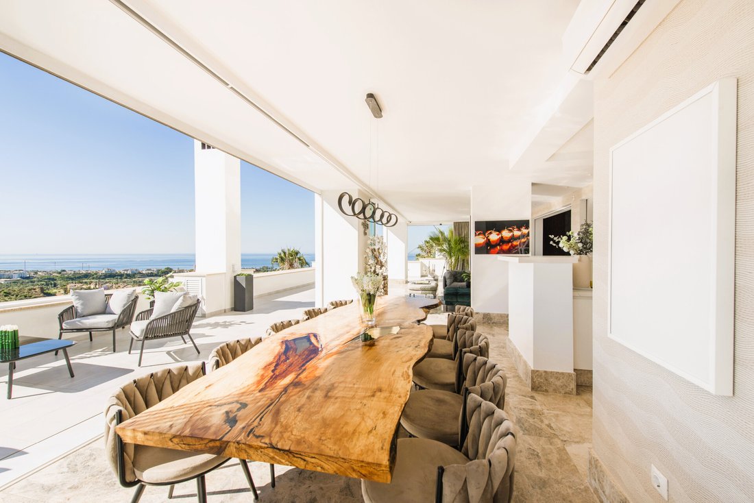 Penthouse in Elviria-Cabopino, Marbella, Spain 3 - 18960725