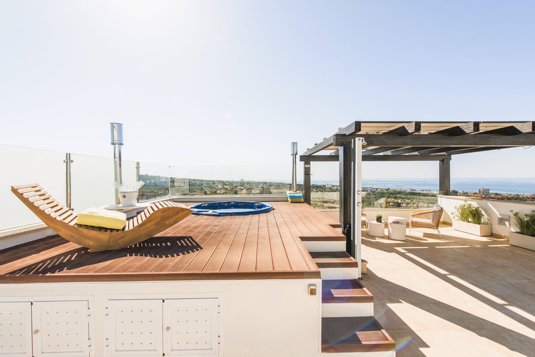 Penthouse in Elviria-Cabopino, Marbella, Spain 2 - 18960725