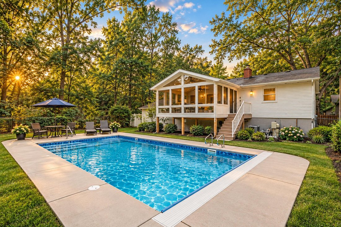 House in Beverly Shores, Indiana, United States 2 - 18960271