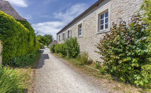 House in Bretigny, Bourgogne – Franche-Comté, France 1