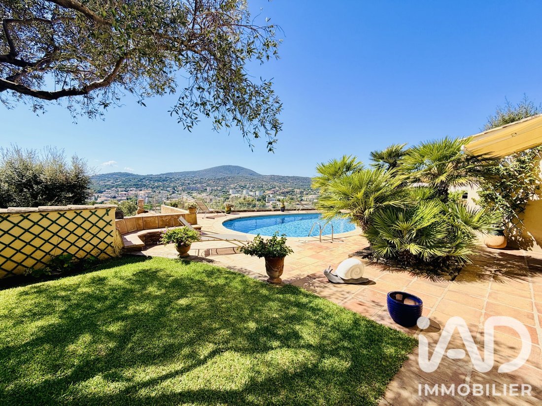 House in Ville-Les Saquedes-Le Bouillonnet, Sainte-Maxime, France 5 - 18962839