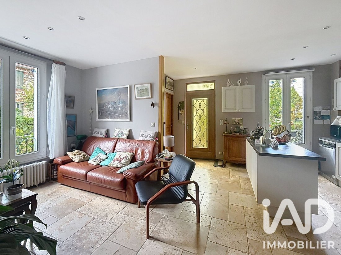 House in Napoleon, Maisons-Laffitte, France 4 - 18963219