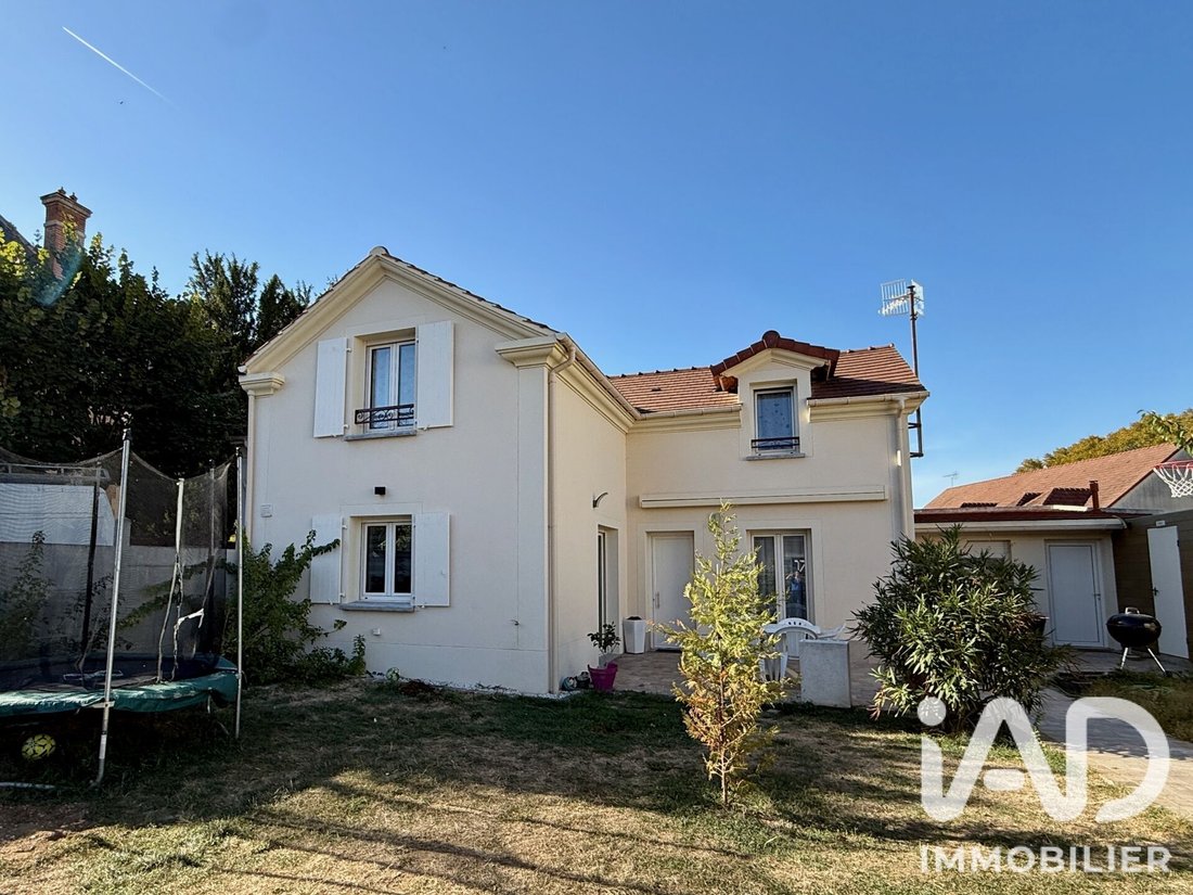 House in Boissy-Saint-Leger, Ile-de-France, France 1 - 18962959