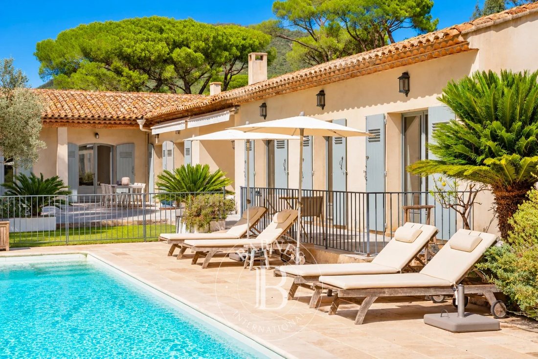 House in Grimaud, Provence-Alpes-Côte d'Azur, France 2 - 18575153