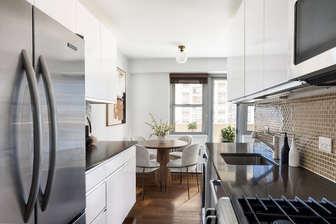 Condo in New York, New York, United States 4 - 18960489