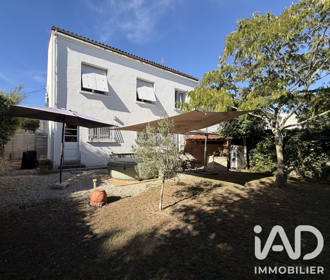 House in Saint Maurice-Fetilly, La Rochelle, France 1 - 18963026