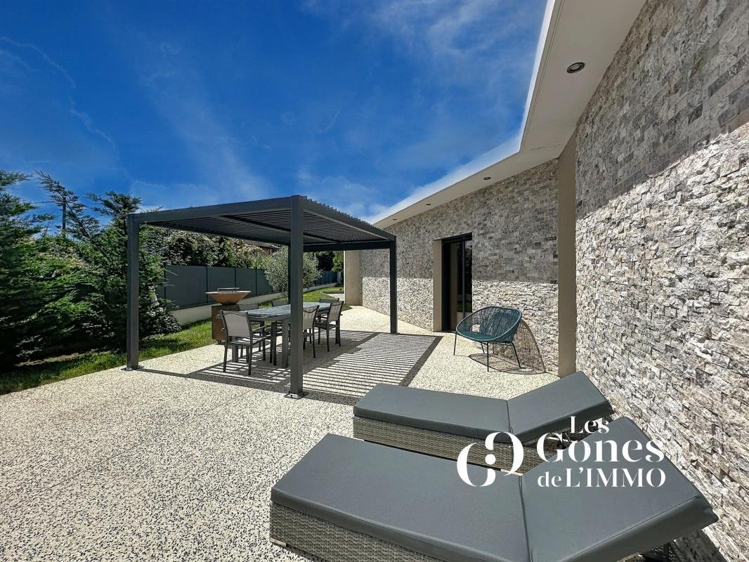 Villa in Vaugneray, Auvergne-Rhône-Alpes, France 4 - 18959841