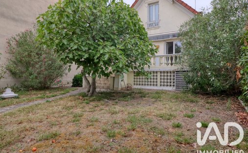 House in Centre Ville, Houilles, France 1