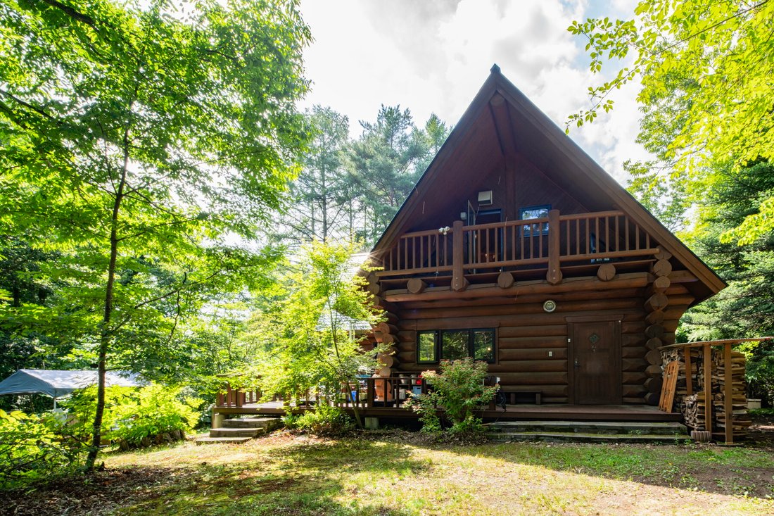 House in Karuizawa, Nagano, Japan 2 - 18960821