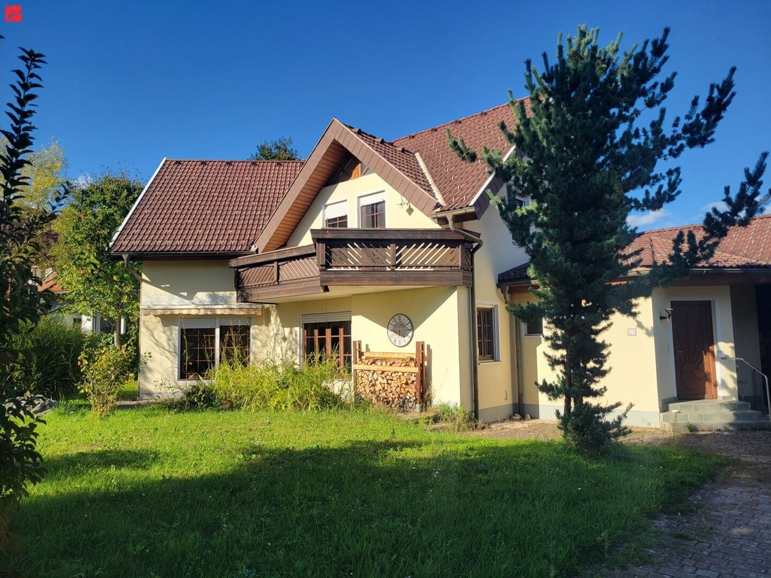 Country House in Feldkirchen in Kärnten, Carinthia, Austria 1 - 18960852