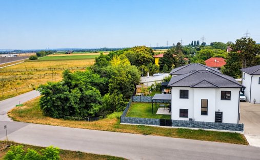 House in Münchendorf, Lower Austria, Austria 1