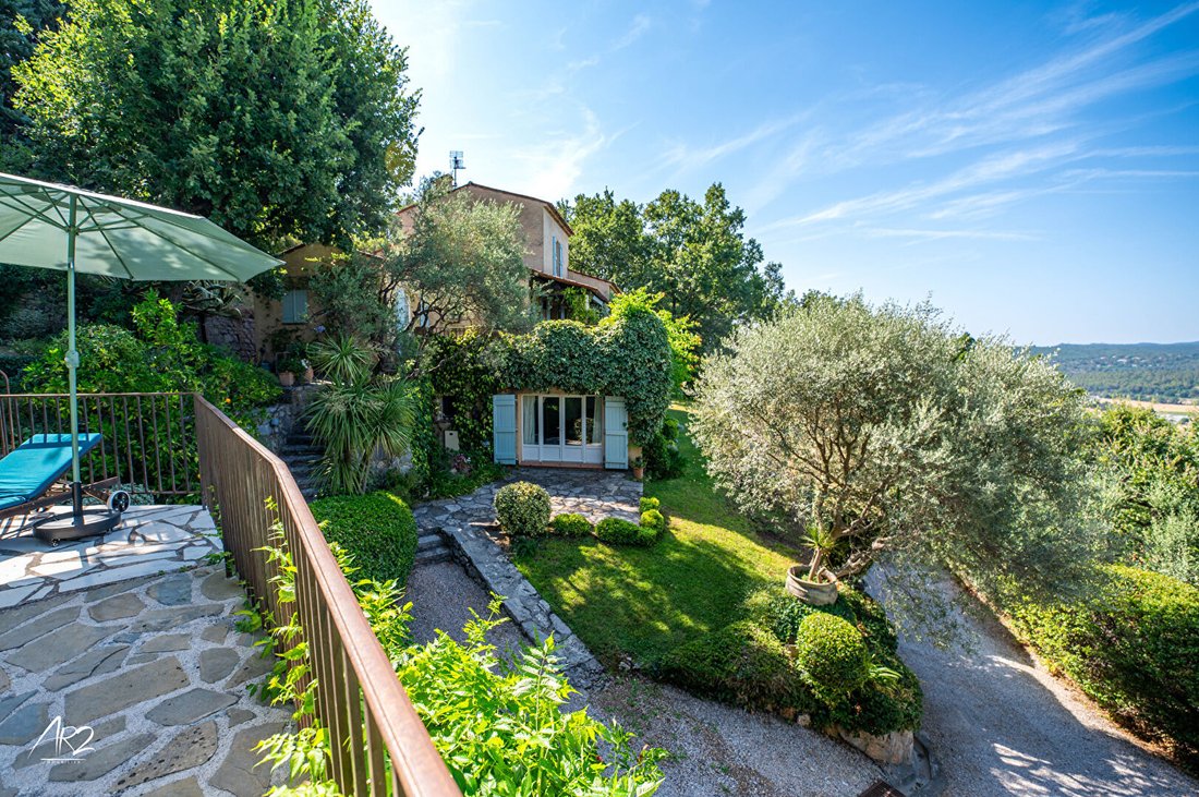 Villa in Callian, Provence-Alpes-Côte d'Azur, France 2 - 18960986