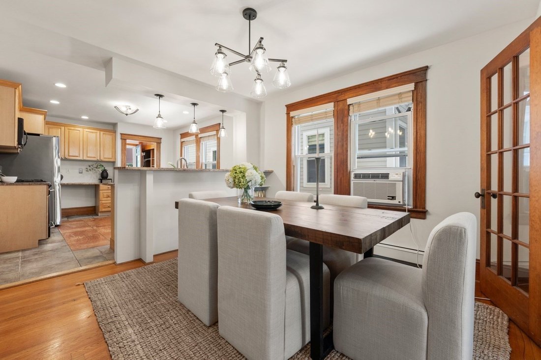 Condo in Somerville, Massachusetts, United States 3 - 18960825