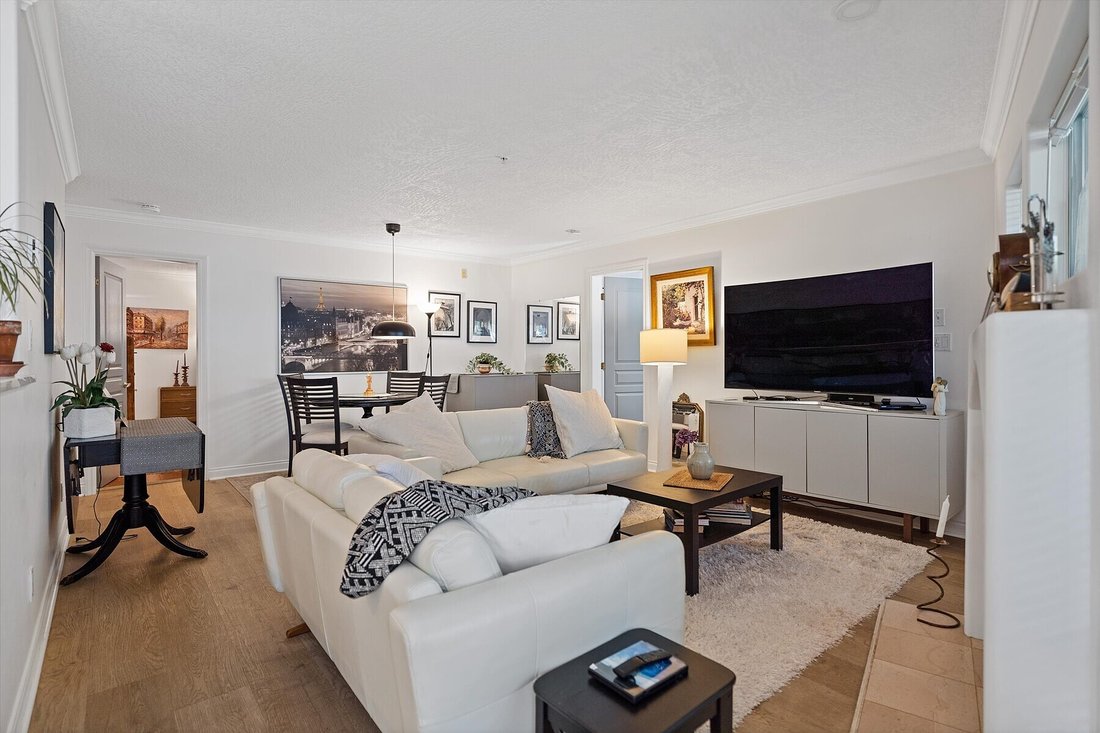 Condo in Victoria, British Columbia, Canada 5 - 18961850