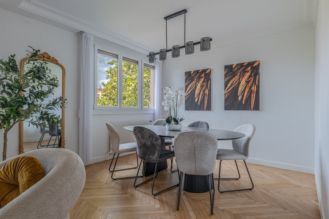 Apartment in Bron, Auvergne-Rhône-Alpes, France 1 - 18961820