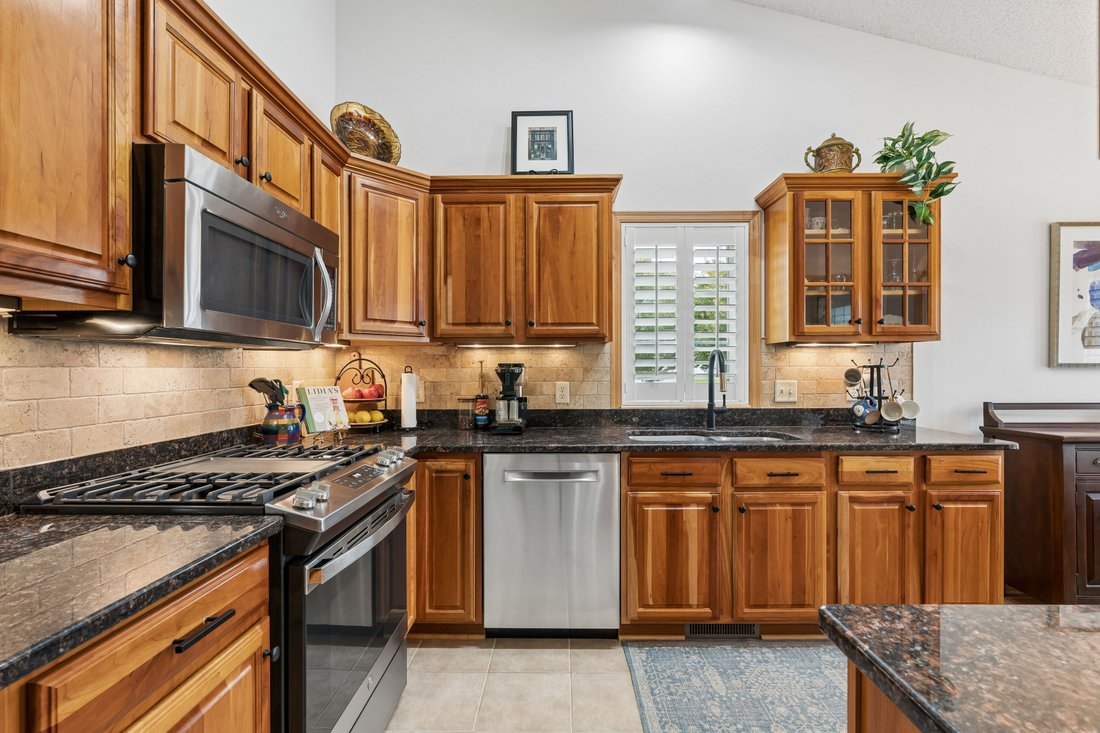 Townhouse in Victoria, Minnesota, United States 5 - 18961851