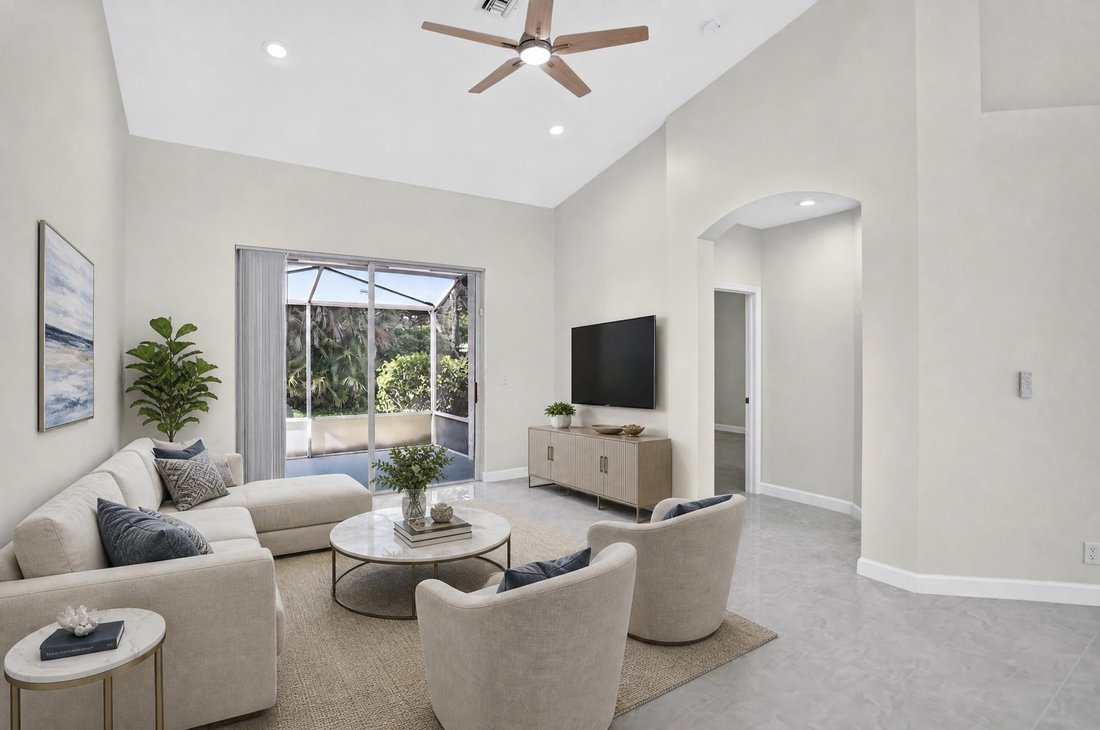 Delray Beach, Florida, United States 5 - 18961829