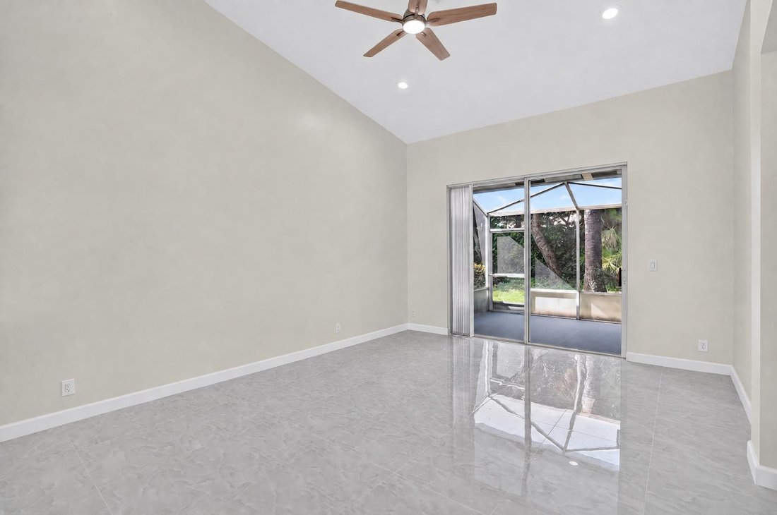 Delray Beach, Florida, United States 4 - 18961829