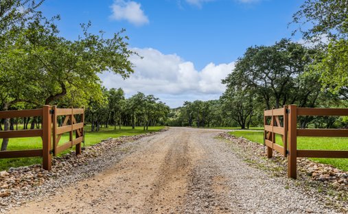 Farm Ranch in Wimberley, Texas, United States 1