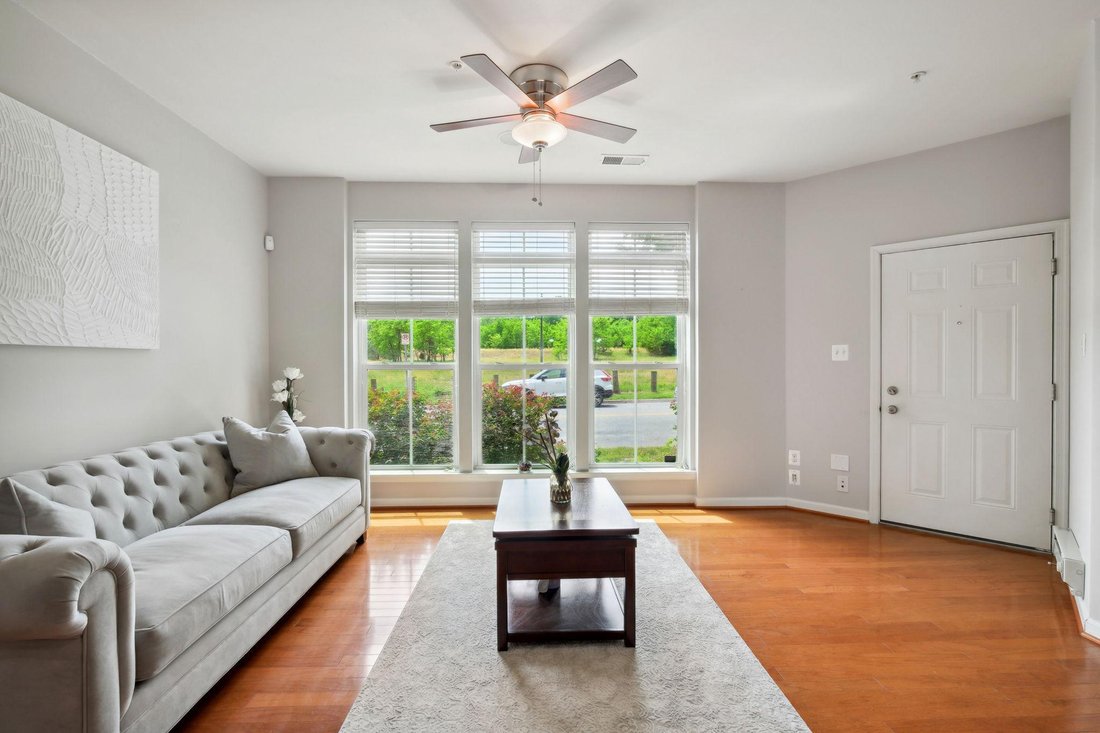 Townhouse in North Potomac, Maryland, United States 2 - 18961837