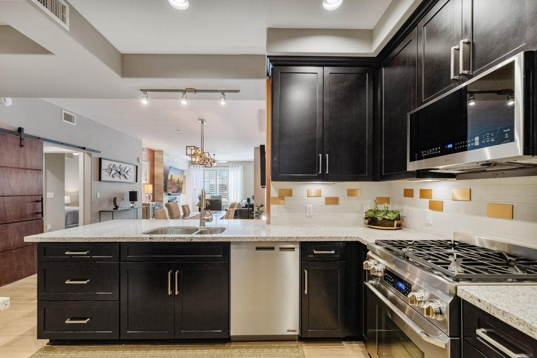 Apartment in Scottsdale, Arizona, United States 5 - 18962267