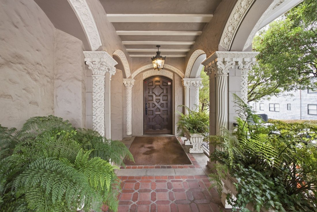 Condo in San Francisco, California, United States 2 - 18961816