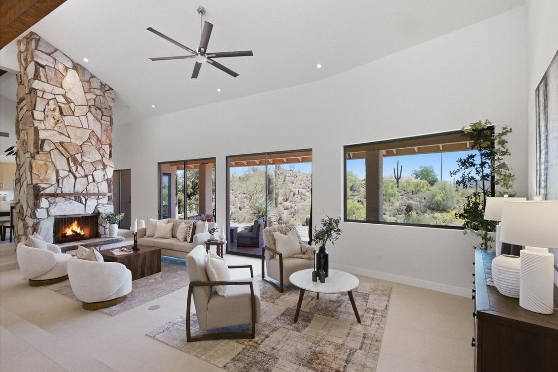 Fountain Hills, Arizona, United States 4 - 18962254