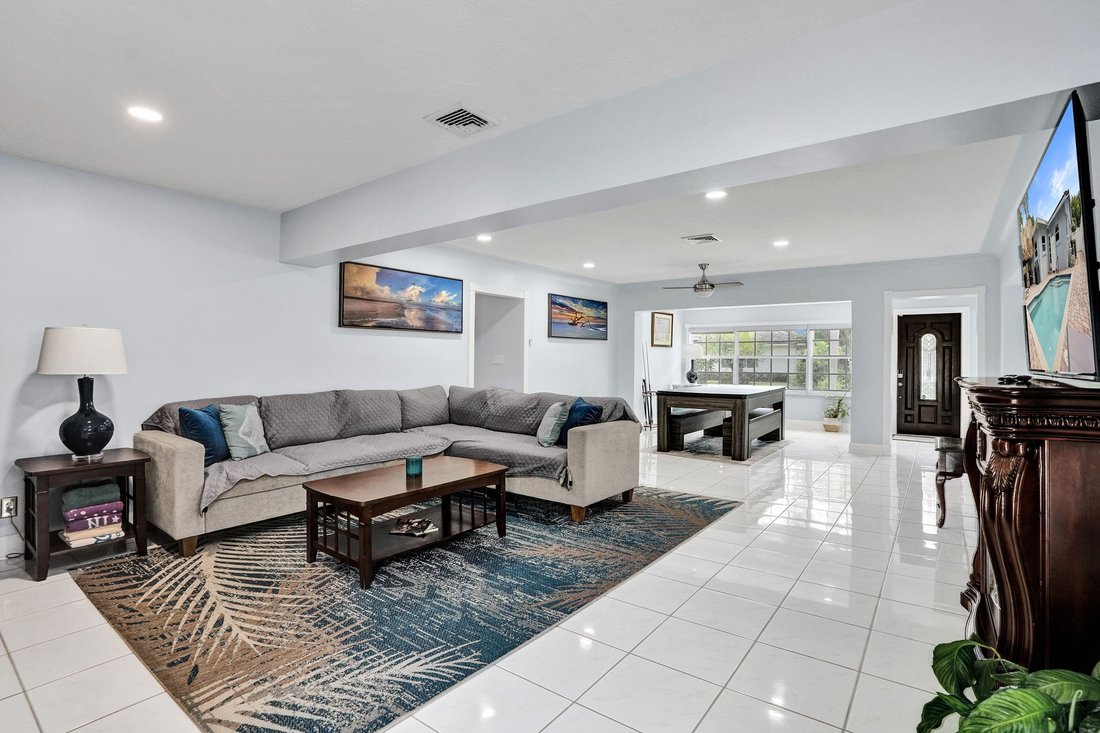Hillsboro Beach, Florida, United States 1 - 18961831