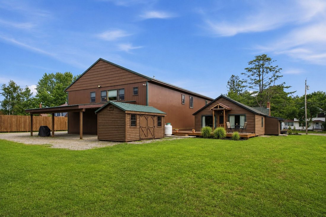 House in Indian Lake, New York, United States 2 - 18961846