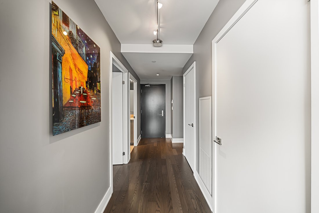 Condo in Toronto, Ontario, Canada 4 - 18961858