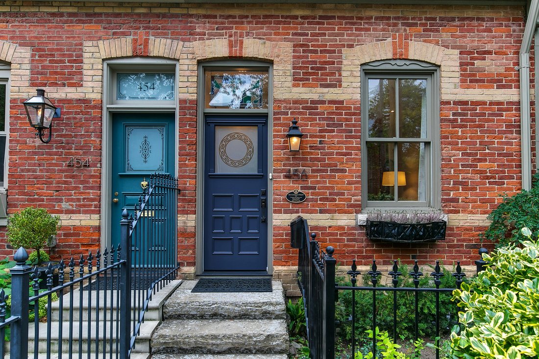 Townhouse in Toronto, Ontario, Canada 1 - 18961869