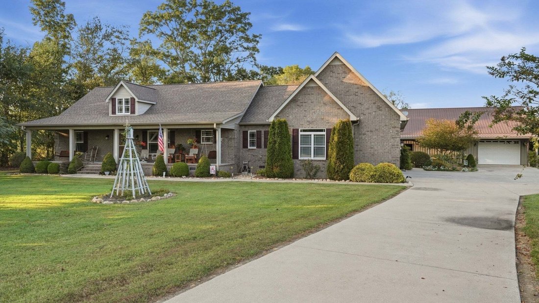 House in Manchester, Tennessee, United States 3 - 18961797