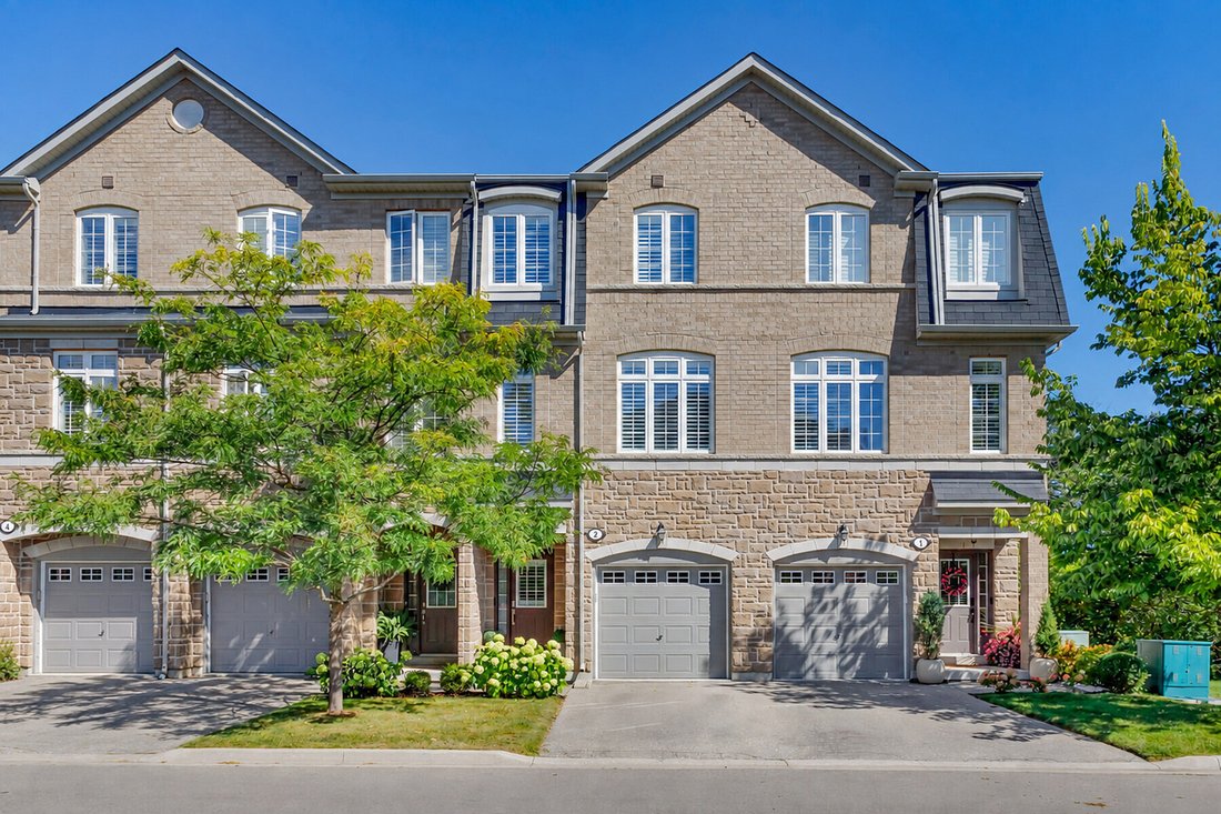 Condo in Mississauga, Ontario, Canada 1 - 18961358