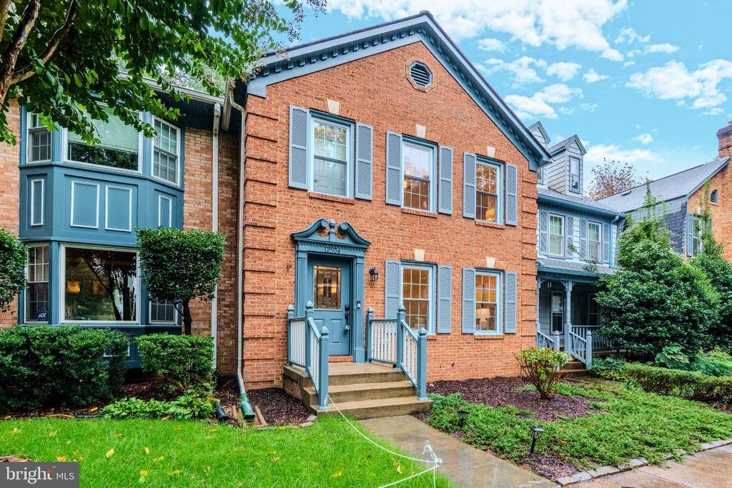 Townhouse in Fairfax, Virginia, United States 1 - 18962651