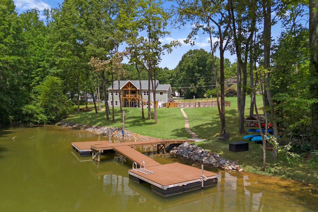 House in Mooresville, North Carolina, United States 2 - 18963150