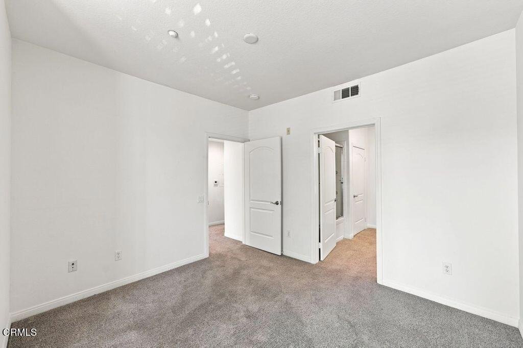 Condo in Ventura, California, United States 5 - 18963124