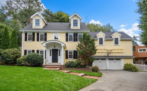 House in Belmont, Massachusetts, United States 1