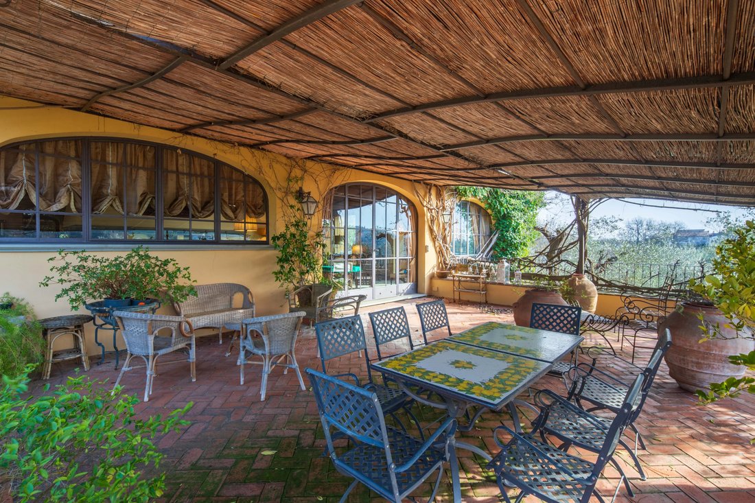 Villa in Centro - La Rocca, Comeana, Tuscany 5 - 18964073