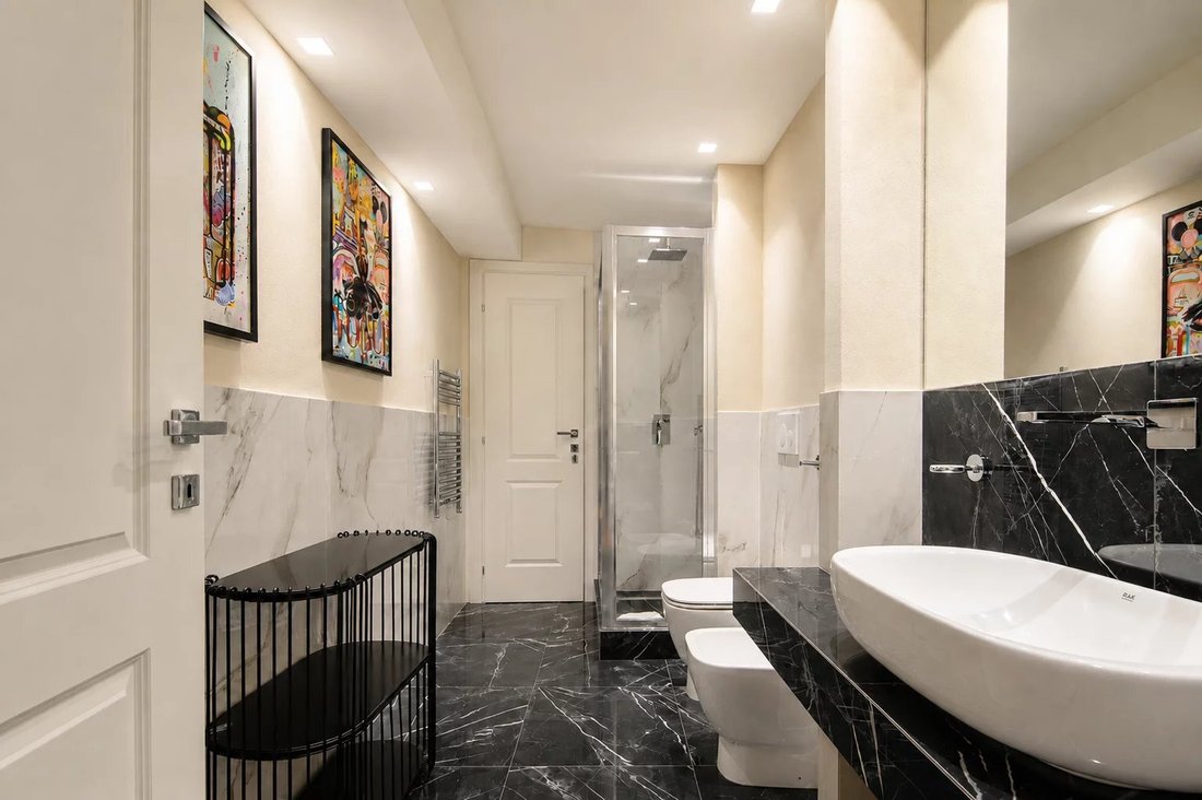 Apartment in Centro, Florence, Tuscany 3 - 18963972