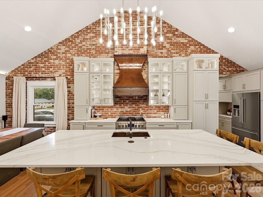 House in Charlotte, North Carolina, United States 4 - 18964380