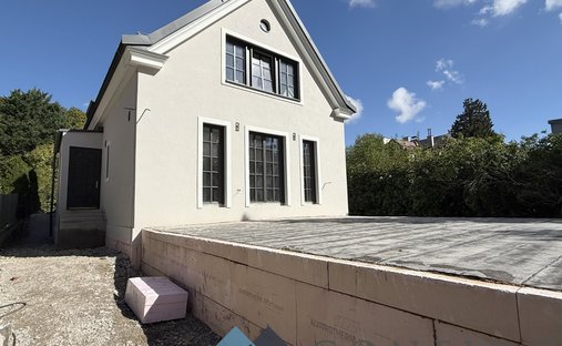 Villa in Vienna, Wien, Austria 1