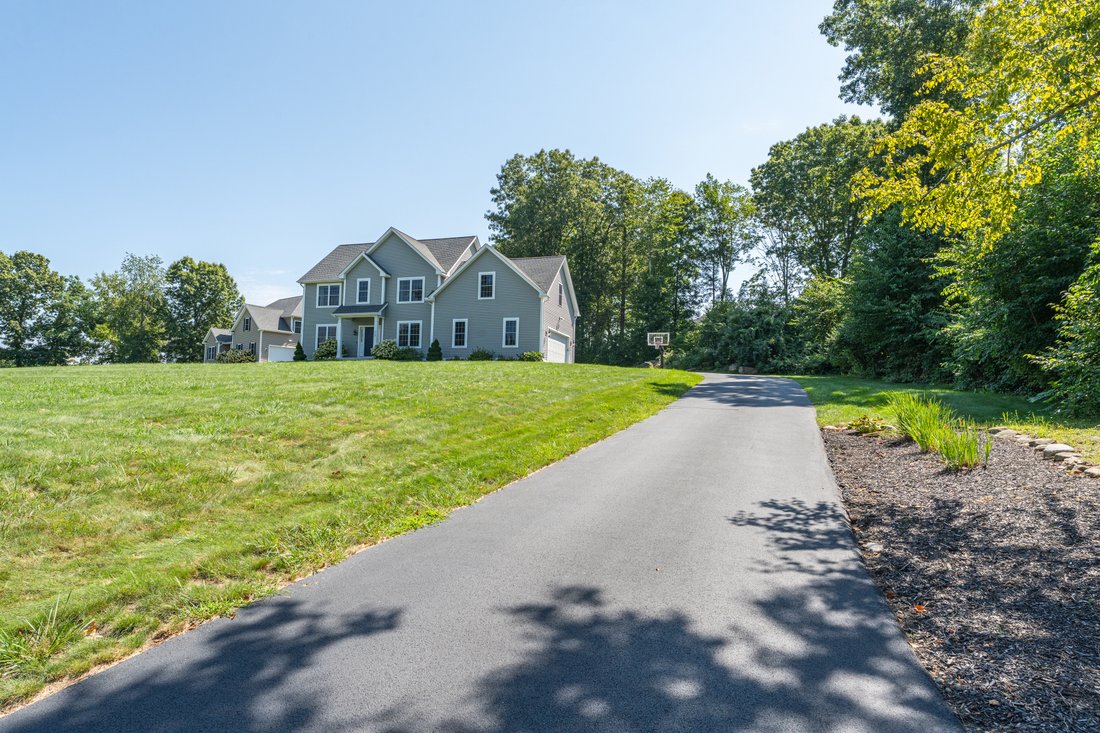 House in East Hampton, Connecticut, United States 5 - 18963917