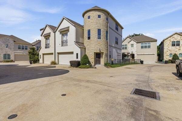 House in Houston, Texas, United States 4 - 18963883