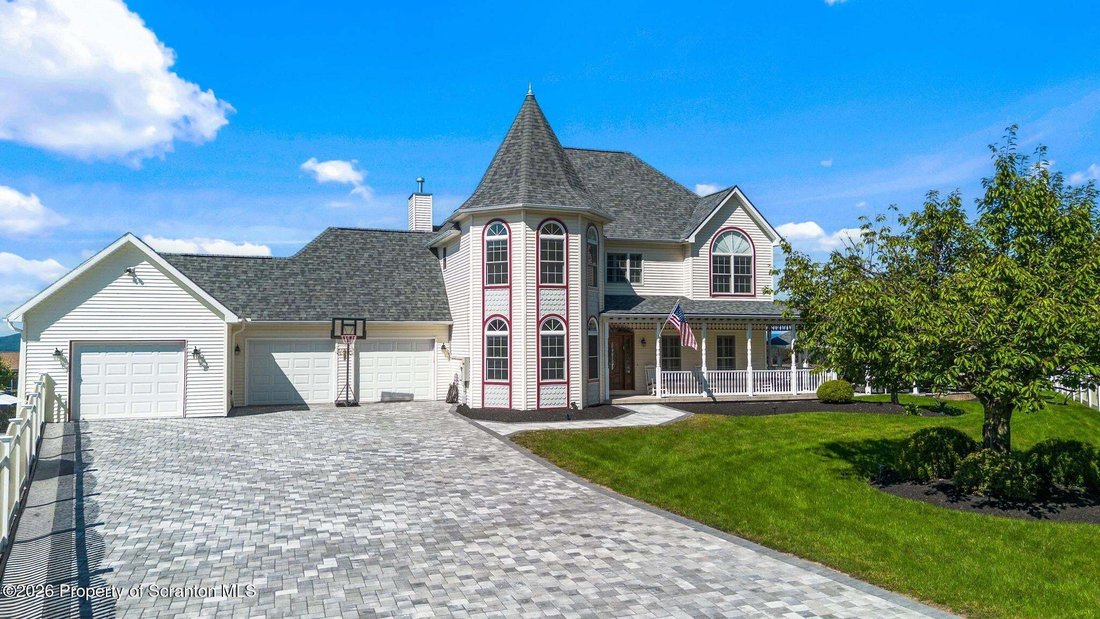 House in Scranton, Pennsylvania, United States 5 - 18964037
